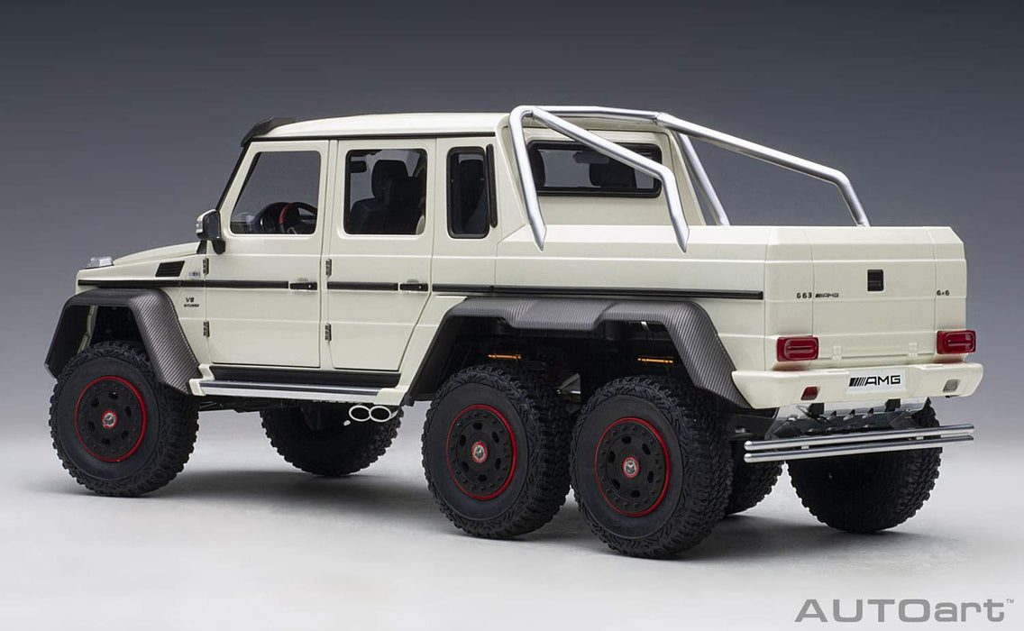 Autoart 1/18 梅赛德斯 - 奔驰 G63 AMG 6X6 珍珠白 76307