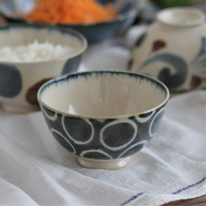 Awasaka Brush Blue Hyakumaru Rice Bowl - Stylish Durable Dinnerware-Kiichin - The #1 Place for Japanese Goods in Your Hand!