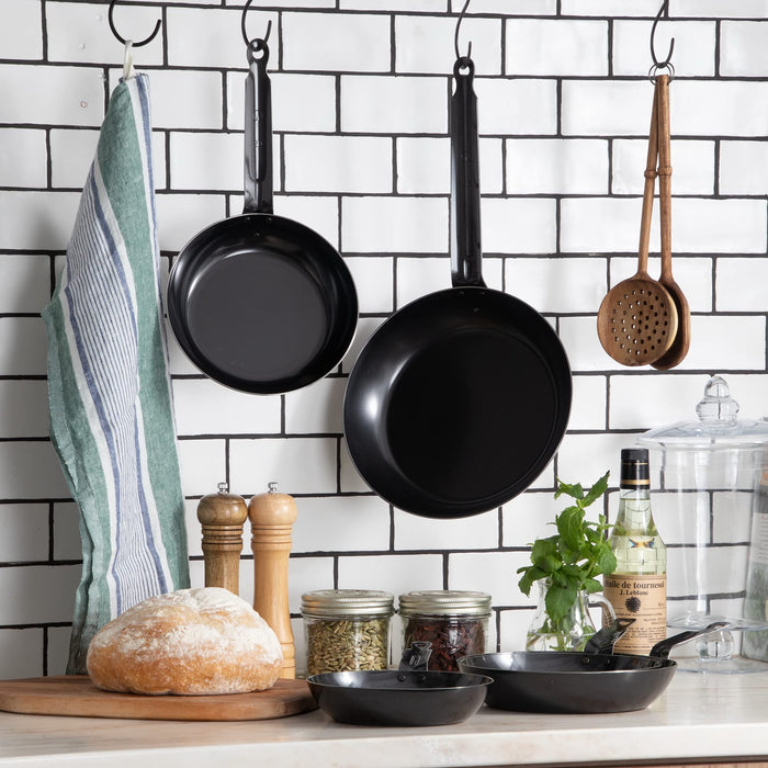 Endo Shoji Tkg Iron Frying Pan 20cm - Durable IH Compatible Even Heat-Kiichin - The #1 Place for Japanese Goods in Your Hand!