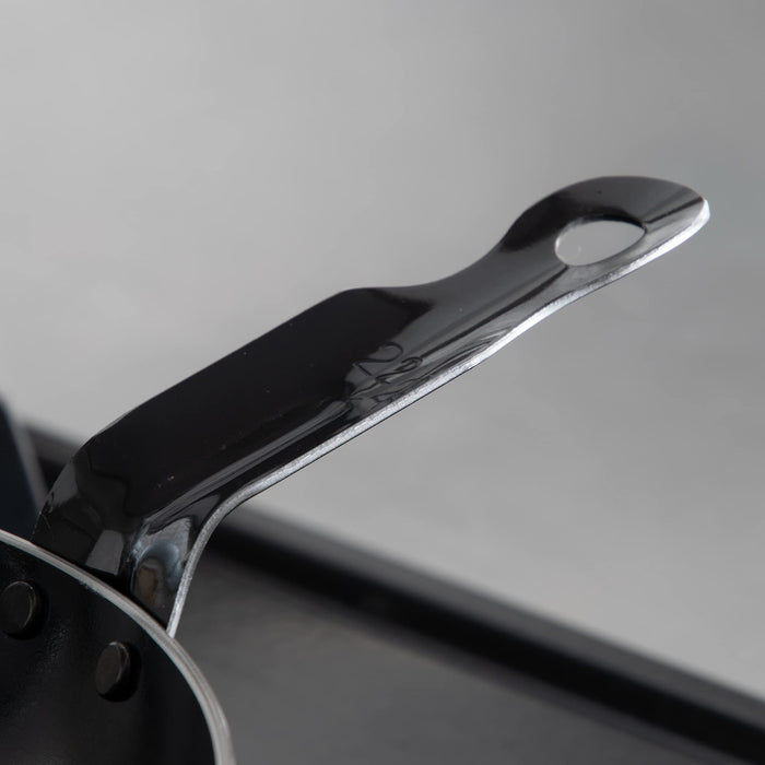 Endo Shoji Tkg 30cm Iron Frying Pan: Easy Short Handle Uniform Heating-Kiichin - The #1 Place for Japanese Goods in Your Hand!