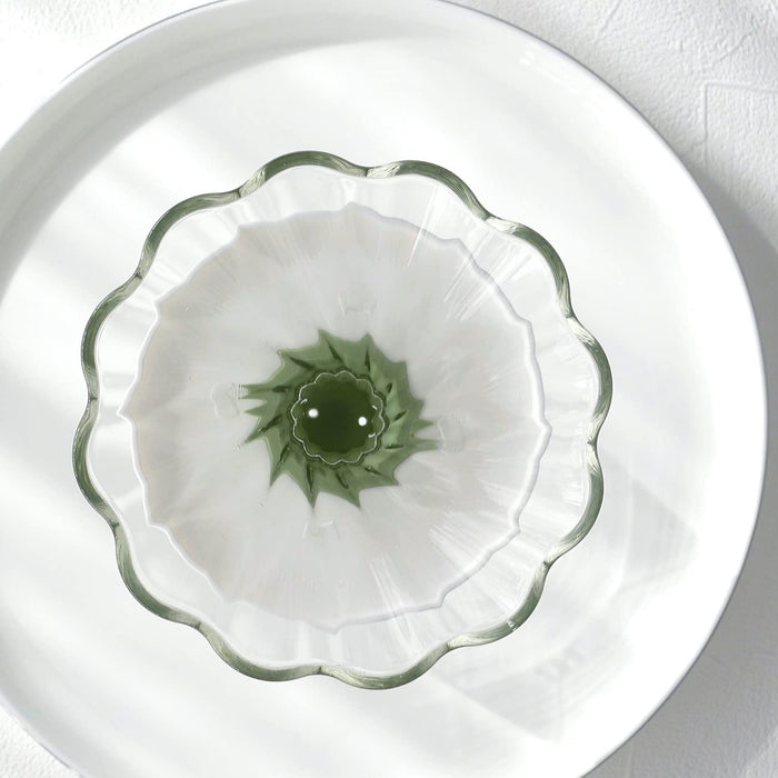 Hario Chacha Dripper Bouquet White 1-4 Cups Coffee Maker Cdb-02-W