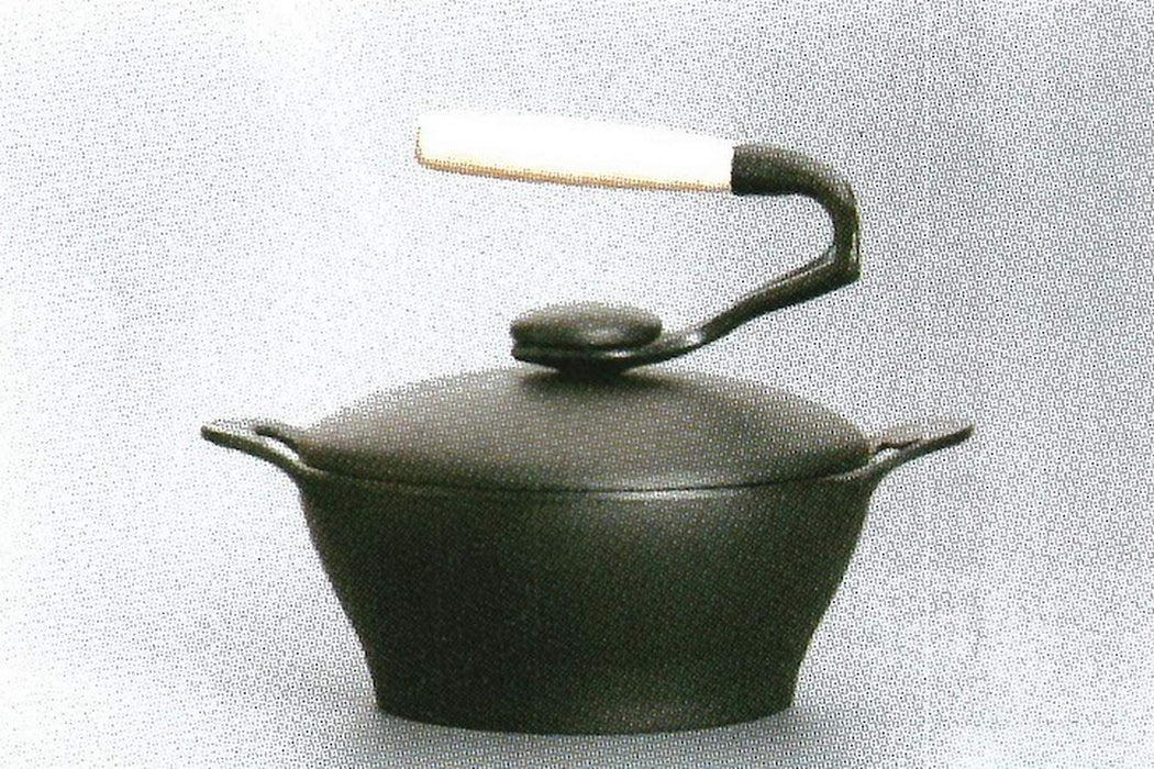 Iwachu Nambu Ironware Black Crocodile Casserole 14 x 7.5cm 12cm High-Kiichin - The #1 Place for Japanese Goods in Your Hand!