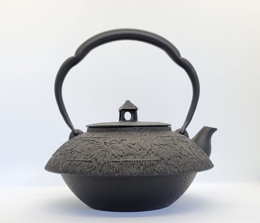 Iwachu Nambu Iron Teapot 1.2L Black Glazed Kamayaki Direct Heat Safe-Kiichin - The #1 Place for Japanese Goods in Your Hand!