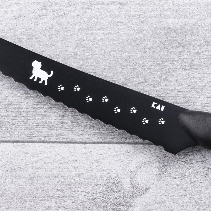 Kai Corporation Nyammy AB5804 Black Cat Bread Knife - Precision Cutting Tool