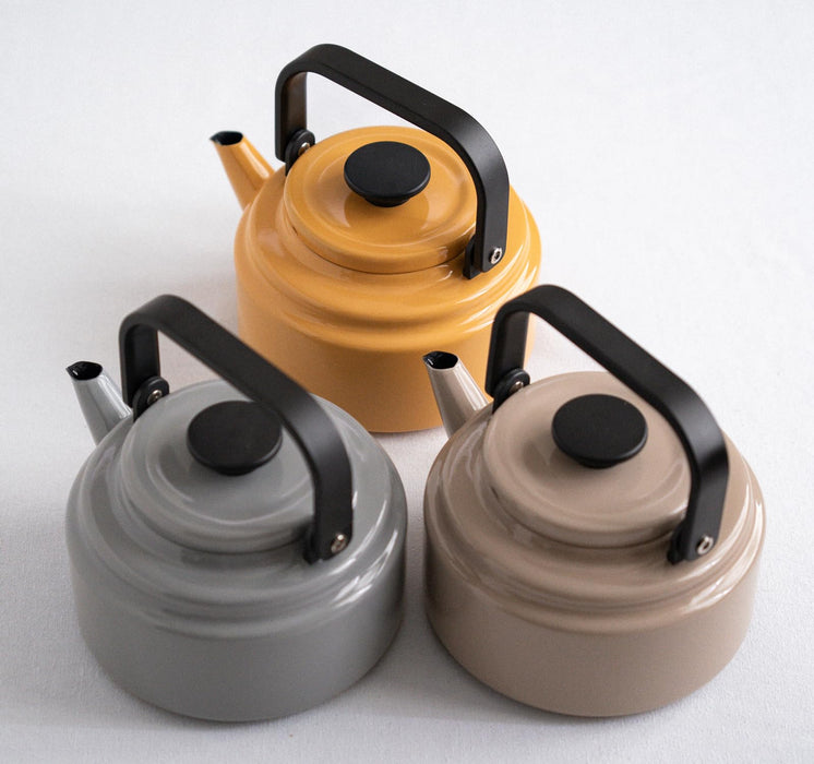 Noda Horo 2L Enamel Amukettle - Induction Safe & Heat-Resistant Yamabuki