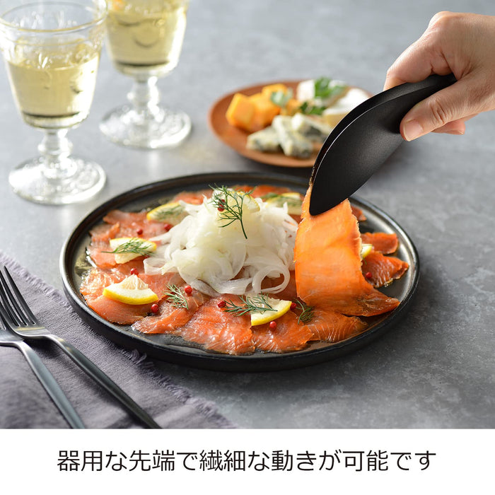 Oaks Raye Black Fluorine-Coated Triwake Tongs Made in Japan-Kiichin - The #1 Place for Japanese Goods in Your Hand!