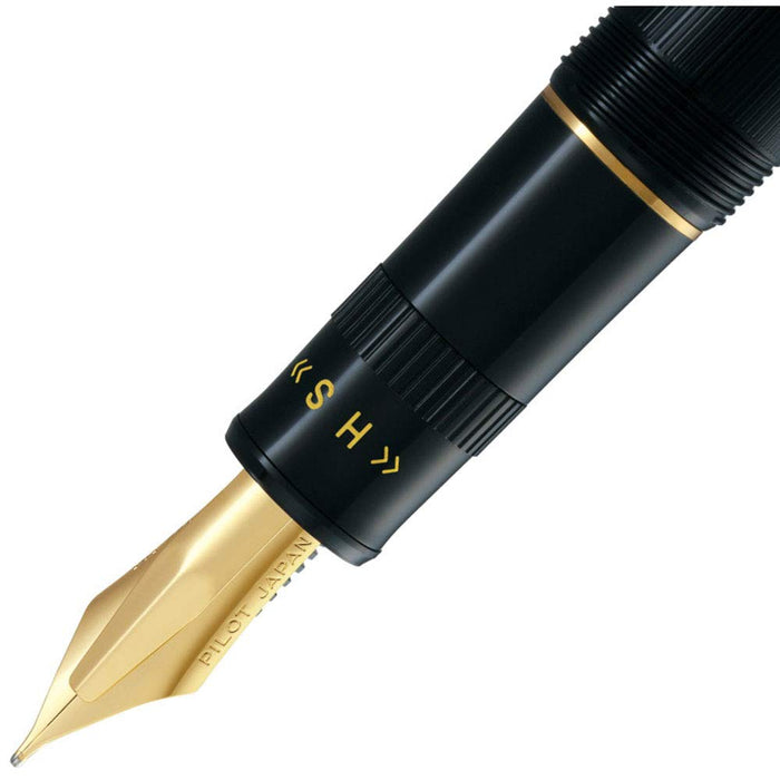 Pilot Justus 95 网黑钢笔 中号细笔尖 - FJ-3MR-NB-FM