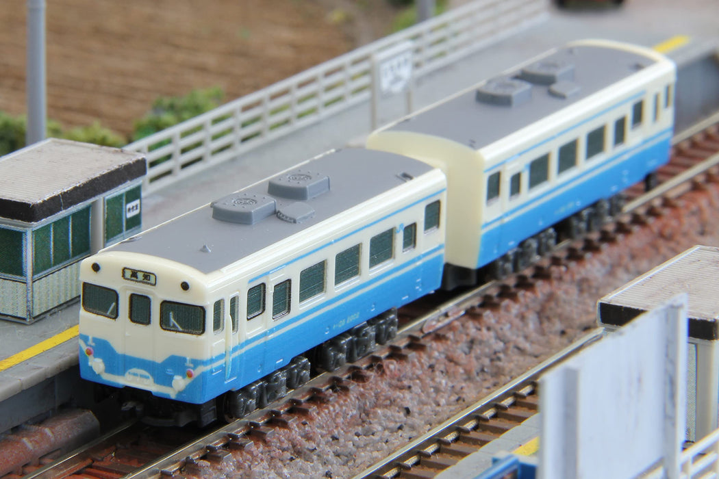 Rokuhan Z Gauge Shorty Kiha58 - Shikoku Color Diesel Railway Model Car