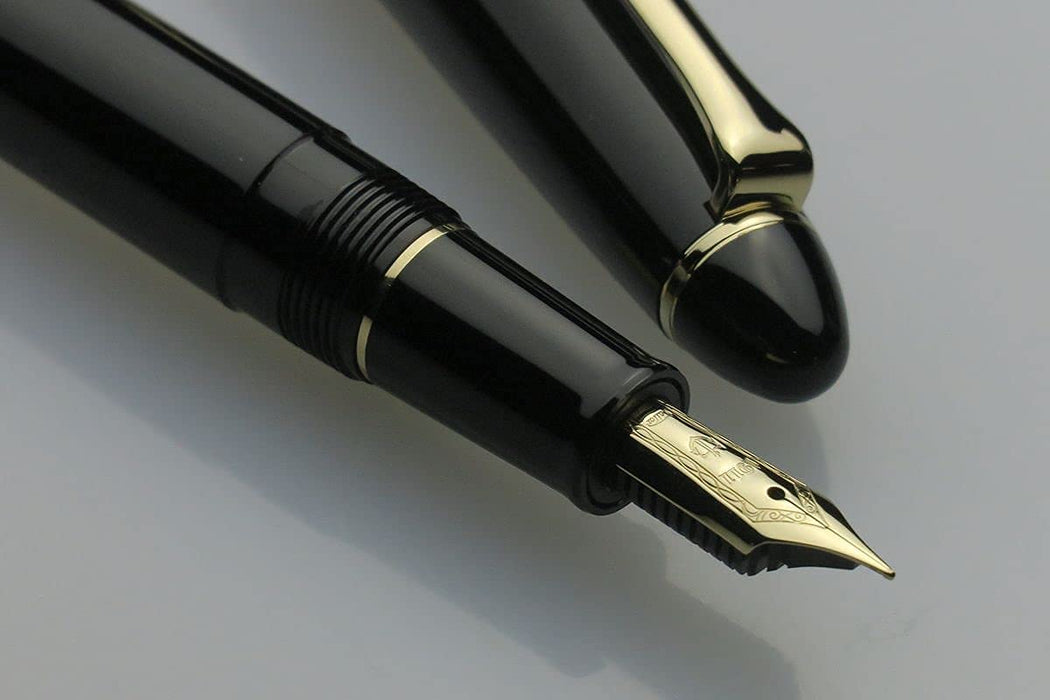 Sailor Fountain Pen Profit Casual with Gold Trim and Black Music Feature 11-0570-920