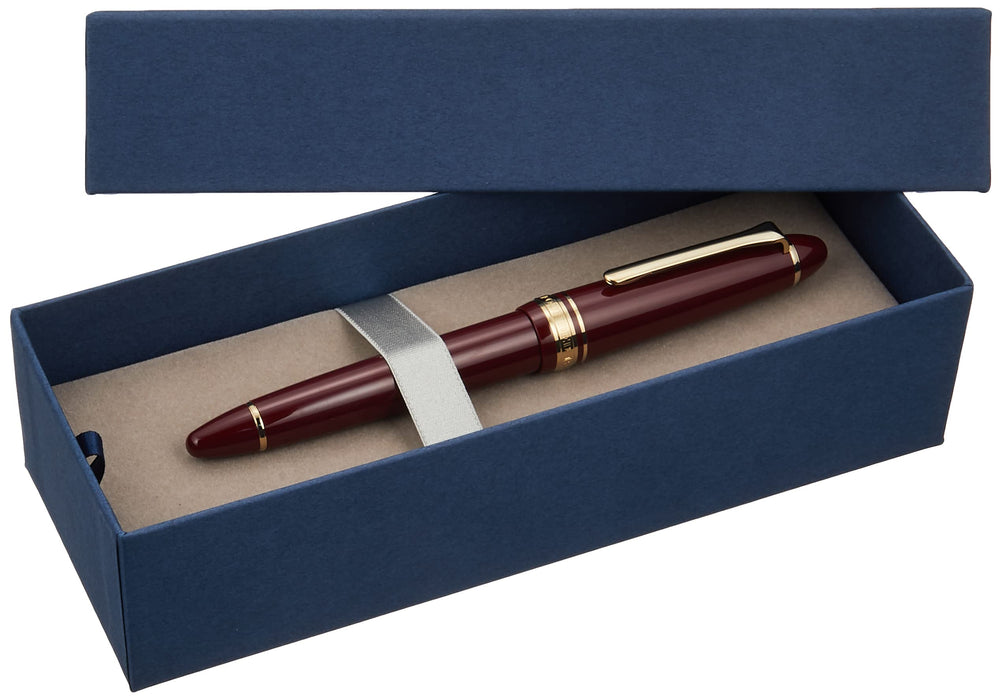 Sailor Fountain Pen Profit Casual with Gold Trim Red Medium Point 11-0570-430