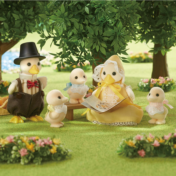 Epoch Sylvanian Families 季节性鸭子家庭玩具娃娃屋 C-64 St Mark 认证 3 年以上