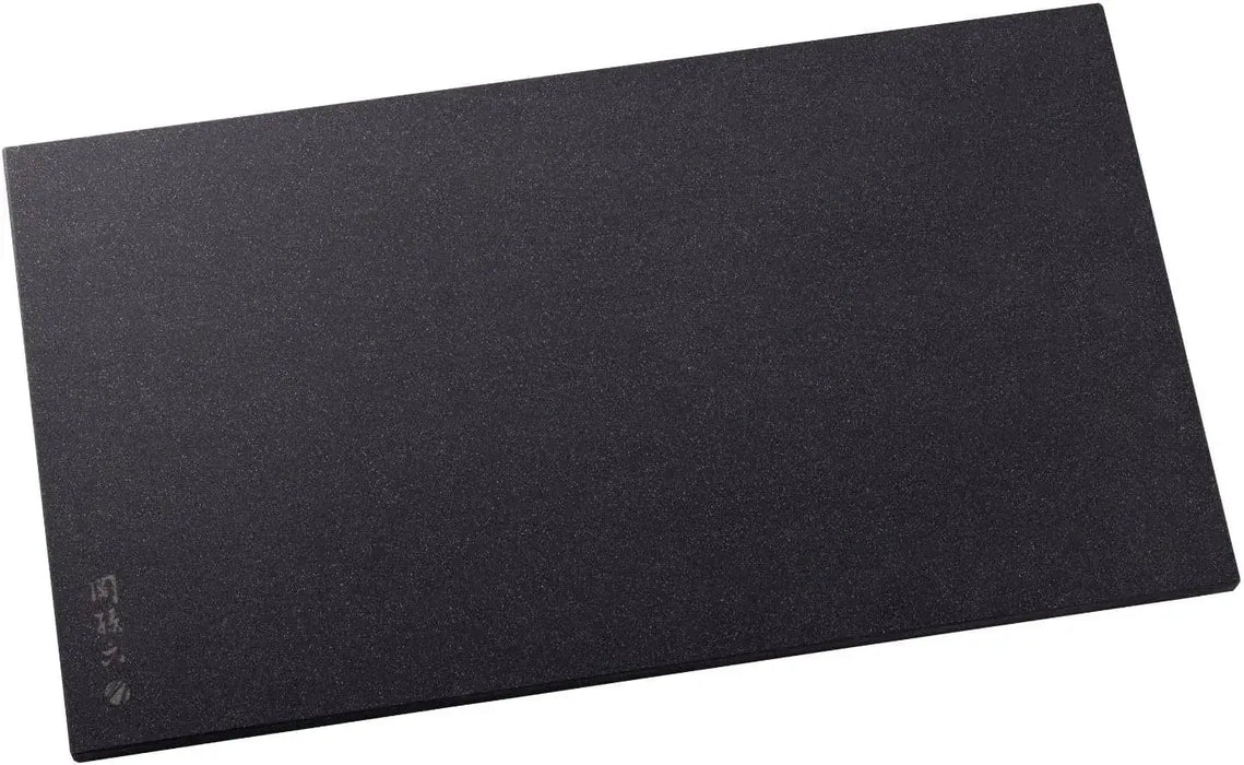 Kai Seki Magoroku Kitchen Knife 195mm Double-Edged Storage Case