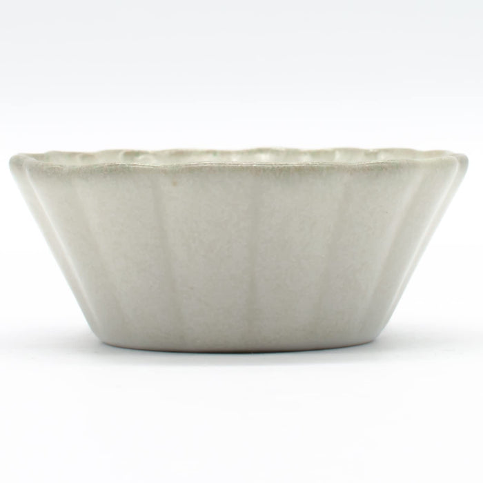 Aito Sui Soy Sauce Plate Flower Bean Bowl 6cm Moon White 288220