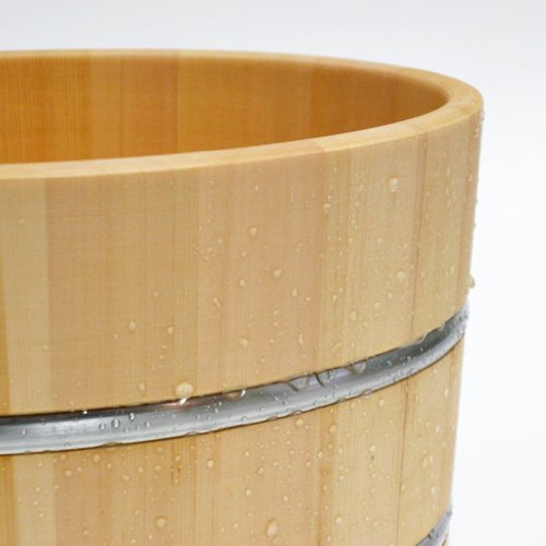 Daiwa Industry Hinoki Wood Bucket 24x10cm - Water Repellent, Mildew Resistant, Stainless Steel Hoop