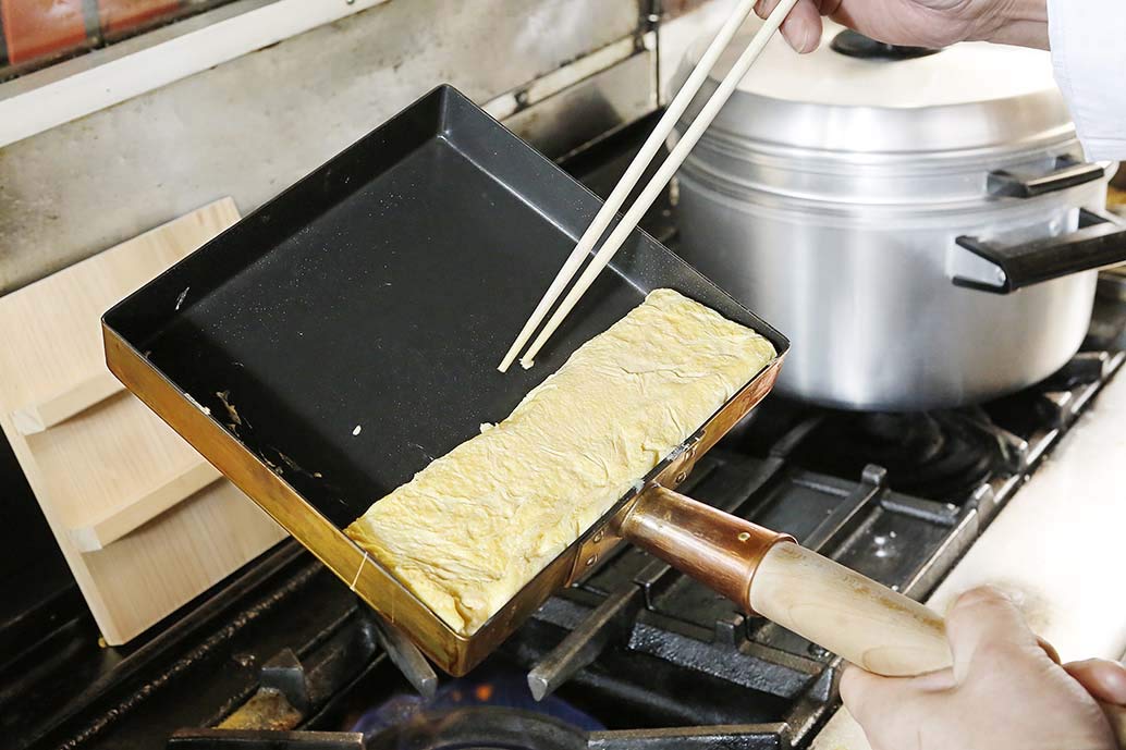 EBM Copper Tamagoyaki Kansai Type 21cm