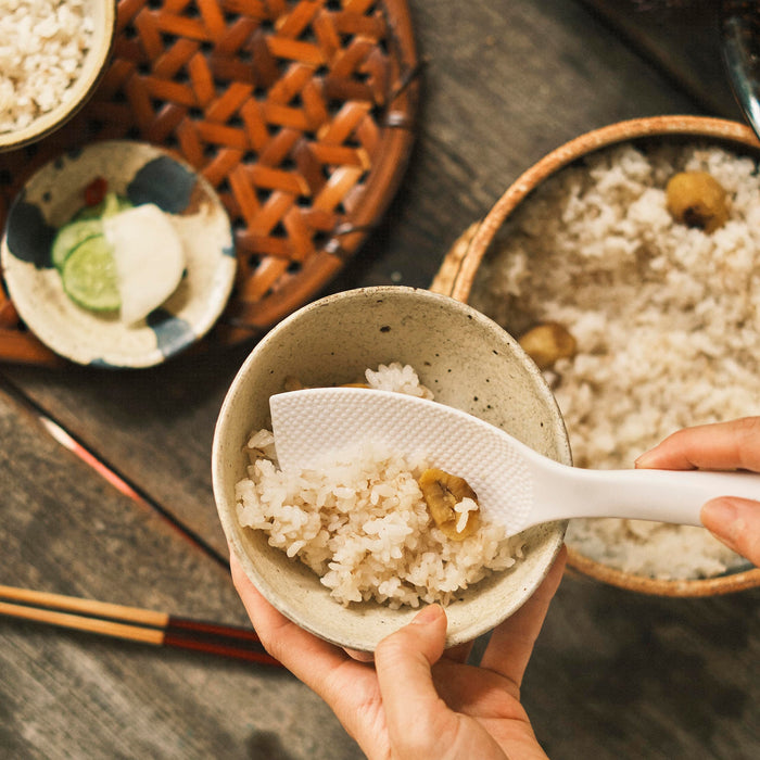 Kai DH8110 Hand-Rolled Sushi Lunch Box w/ Rice Scoop Stand White Japan-Kiichin - The #1 Place for Japanese Goods in Your Hand!