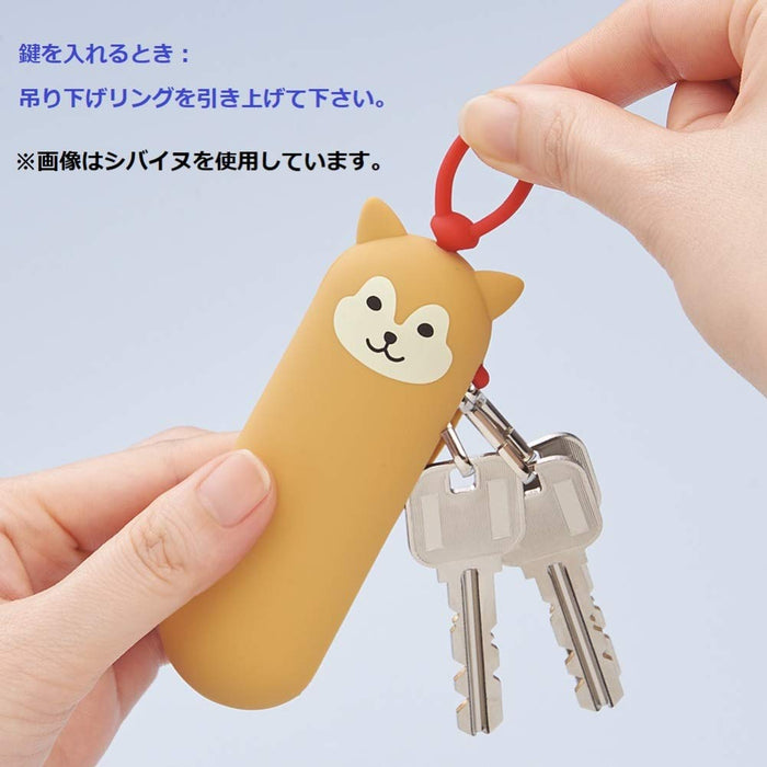 Lihit Lab Key Case Slim Kuroneko A7785-3 - Compact and Stylish Key Organizer