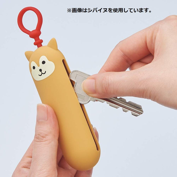 Lihit Lab Key Case Slim Kuroneko A7785-3 - Compact and Stylish Key Organizer