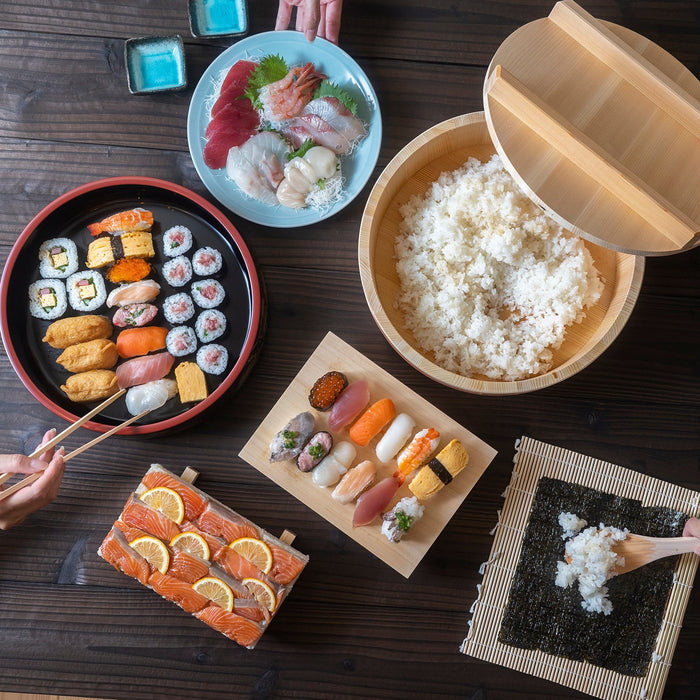 Authentic Shimojima Hinoki Cypress Wooden Sushi Geta Plate - Ideal for 3 Servings